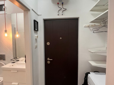 Garsoniera de vanzare in zona Balcescu imagine mica 10, foxfort.ro