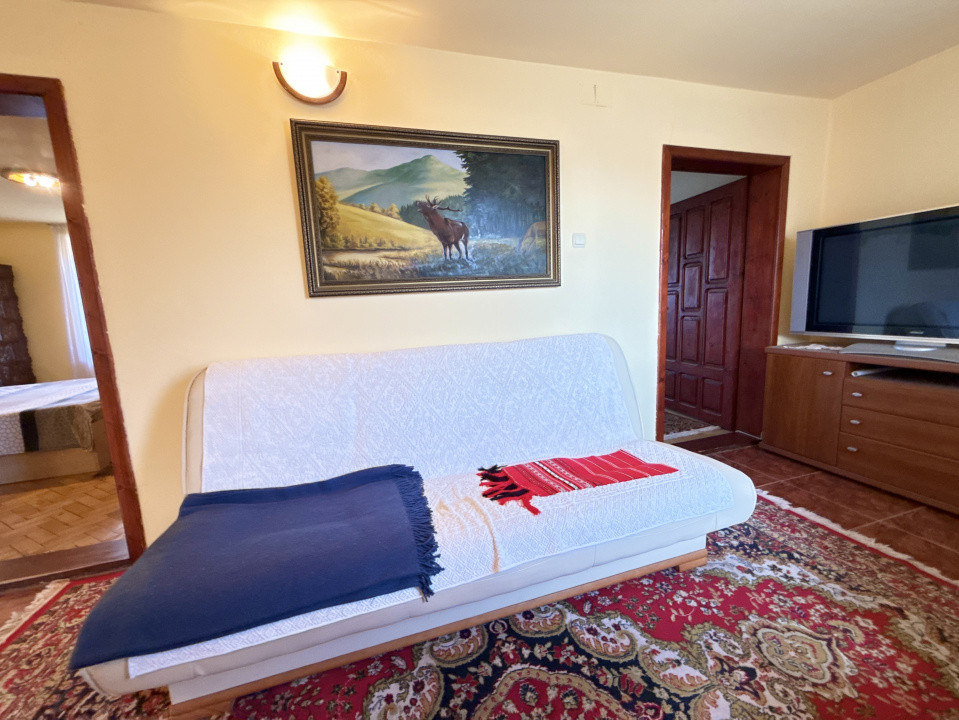 Casa individuala cu 6 camere de vanzare in localitatea Sacalaz, zona Centrala 16, foxfort.ro