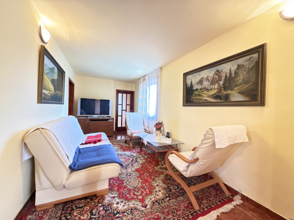 Casa individuala cu 6 camere de vanzare in localitatea Sacalaz, zona Centrala 17, foxfort.ro