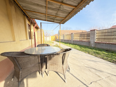 Casa individuala cu 6 camere de vanzare in localitatea Sacalaz, zona Centrala imagine mica 3, foxfort.ro