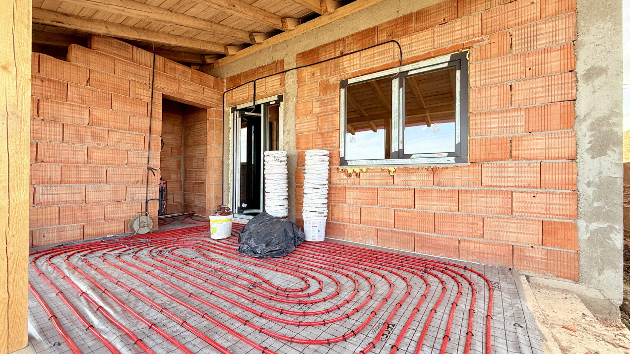 Duplex de vanzare 3 camere + pod mansardabil - Mosnita Veche 14, foxfort.ro