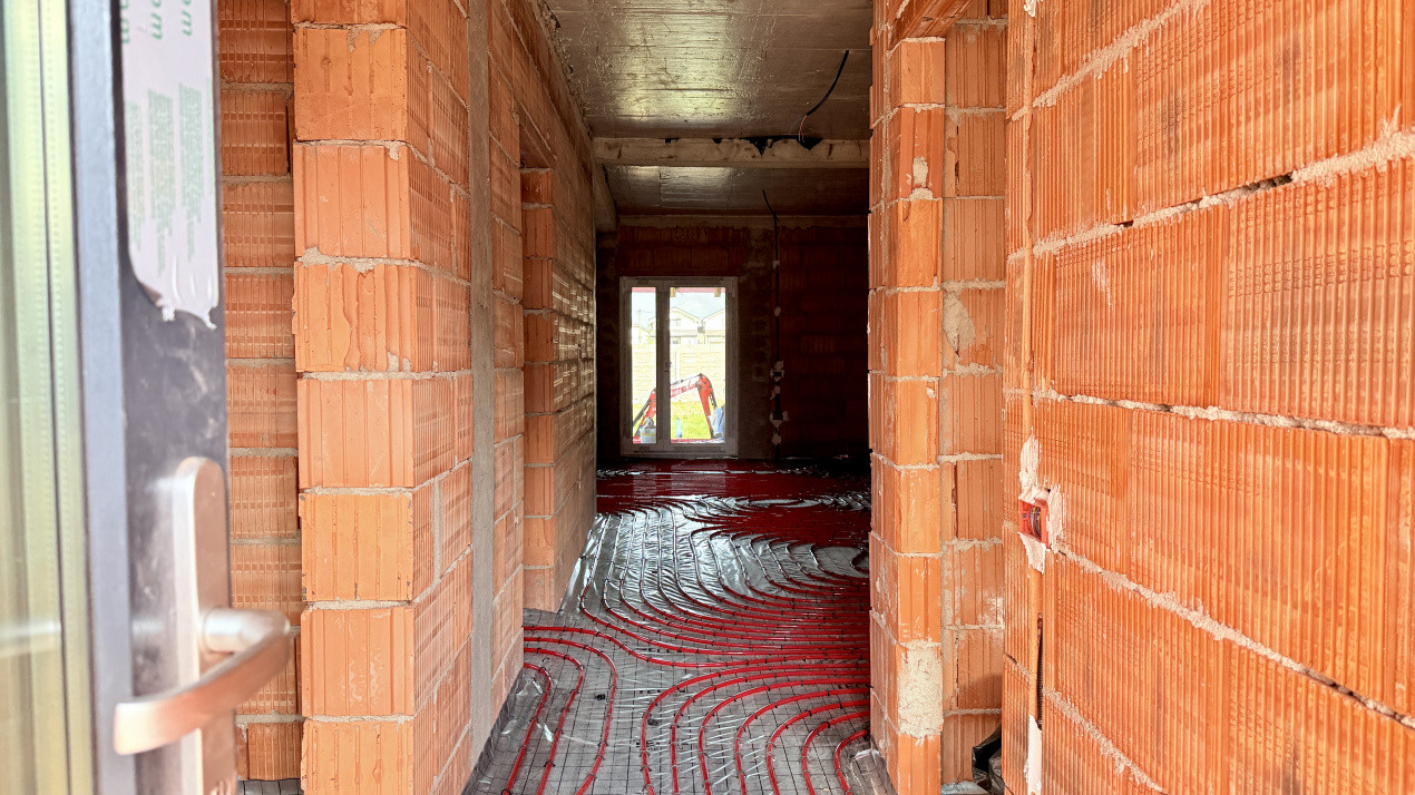 Duplex de vanzare 3 camere + pod mansardabil - Mosnita Veche 15, foxfort.ro