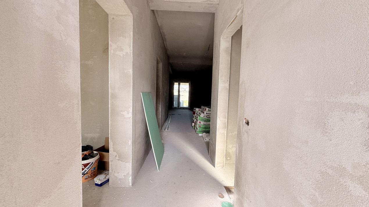 Duplex de vanzare 3 camere + pod mansardabil - Mosnita Veche 11, foxfort.ro