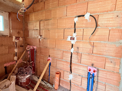 Duplex de vanzare 3 camere + pod mansardabil - Mosnita Veche imagine mica 13, foxfort.ro