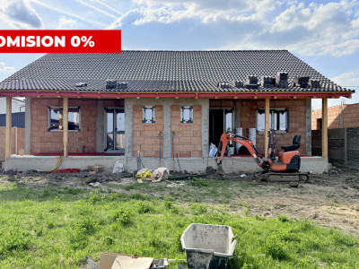 Duplex de vanzare 3 camere + pod mansardabil - Mosnita Veche