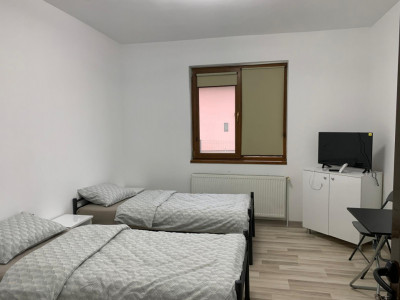 Casa individuala cu 16 camere de inchiriat, zona Sag imagine mica 6, foxfort.ro