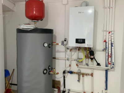 Casa individuala cu 16 camere de inchiriat, zona Sag imagine mica 21, foxfort.ro