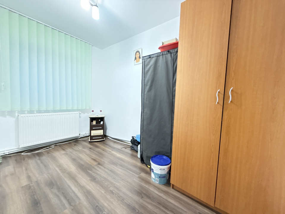 Apartament cu 3 camere de vanzare in Timisoara, zona Lipovei 18, foxfort.ro