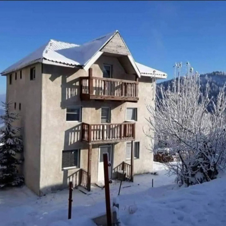 Cabana 10 camere, 4 nivele, Straja, Hunedoara, pretabil investitie 1, foxfort.ro