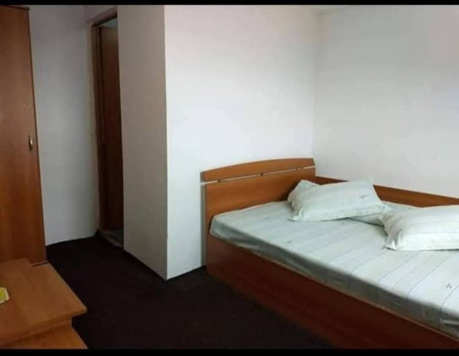 Cabana 10 camere, 4 nivele, Straja, Hunedoara, pretabil investitie 4, foxfort.ro