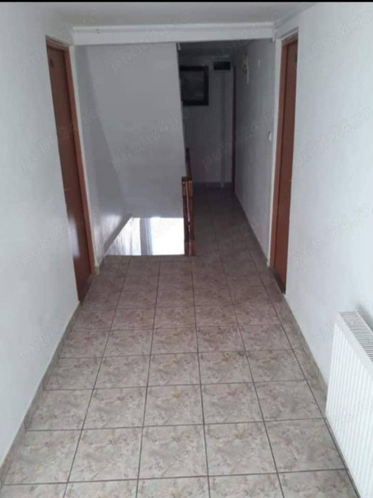 Cabana 10 camere, 4 nivele, Straja, Hunedoara, pretabil investitie 8, foxfort.ro