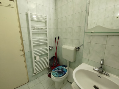 Apartament cu 2 camere de inchiriat mobilat si utilat in zona Soarelui imagine mica 8, foxfort.ro