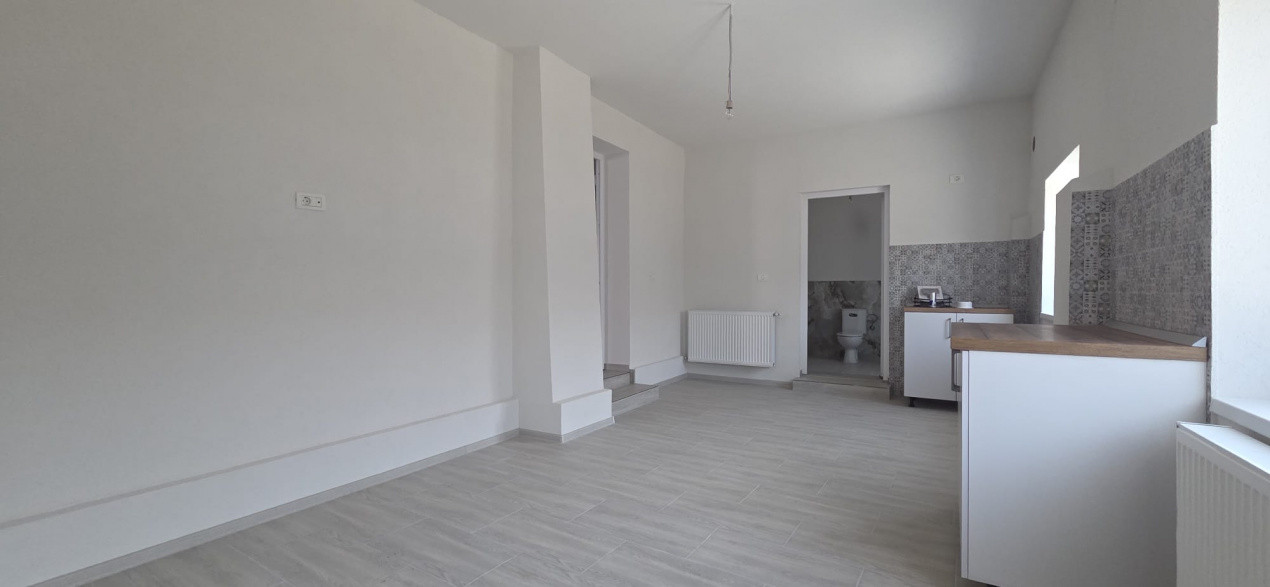 Spatiu comercial de inchiriat, finisat la cheie - Giroc 13, foxfort.ro