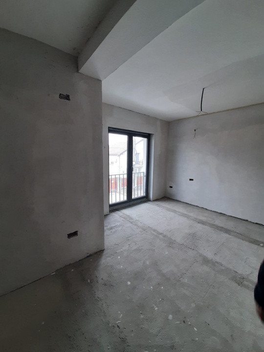 Duplex cu 4 camere de vanzare in localitatea Timisoara, zona Plopi 5, foxfort.ro
