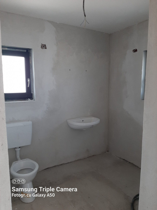 Duplex cu 4 camere de vanzare in localitatea Timisoara, zona Plopi 4, foxfort.ro