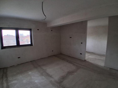 Duplex cu 4 camere de vanzare in localitatea Timisoara, zona Plopi