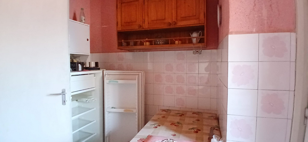 Apartament cu 3 camere, etaj intermediar, in Complexul Studentesc 5, foxfort.ro
