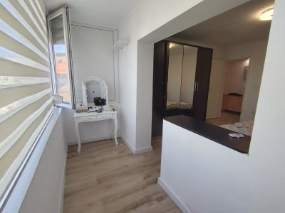 Apartament cu 4 camere de vanzare in zona Sagului imagine mica 14, foxfort.ro