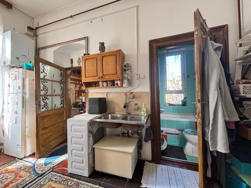 Apartament cu o camera de vanzare in Arad, zona Ultracentral 5, foxfort.ro