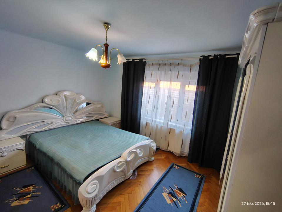 Casa individuala 6 camere, 269 mp utili, teren 655 mp, zona Girocului 5, foxfort.ro