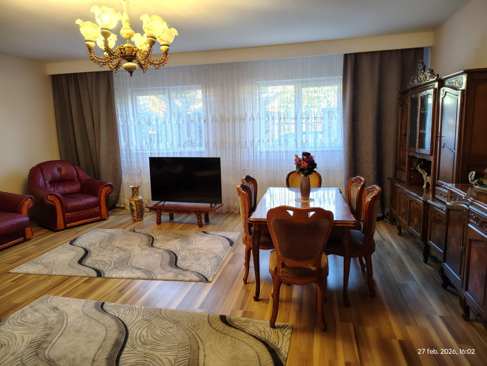 Casa individuala 6 camere, 269 mp utili, teren 655 mp, zona Girocului 30, foxfort.ro