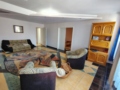 Casa individuala 6 camere, 269 mp utili, teren 655 mp, zona Girocului imagine mica 9, foxfort.ro