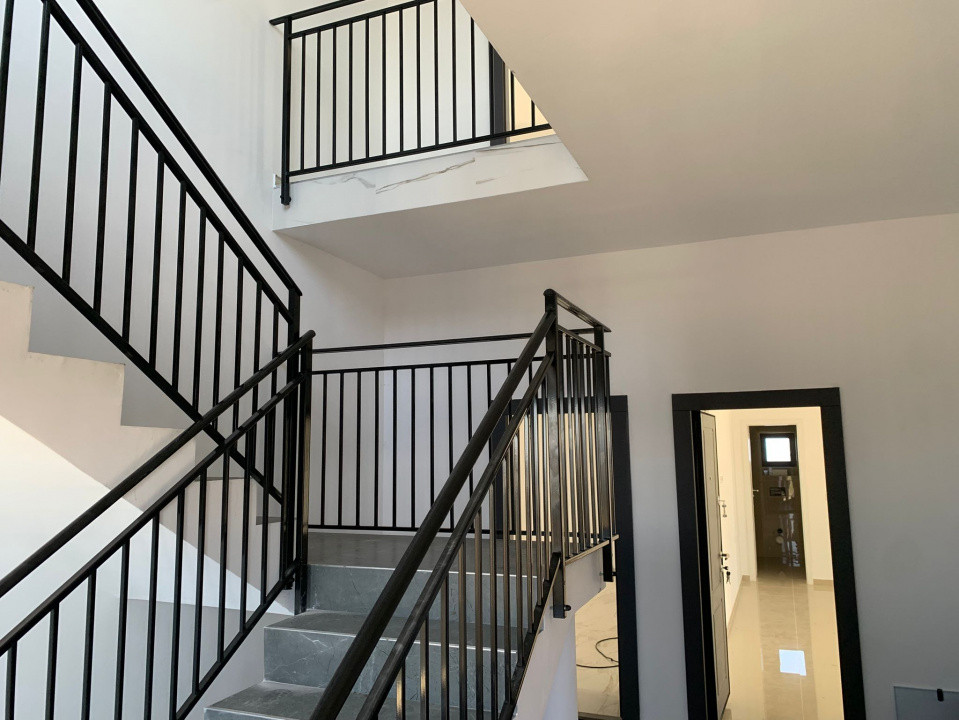 Duplex apartamentat – 2 apartamente cu 3 camere fiecare – Mosnita Veche 10, foxfort.ro