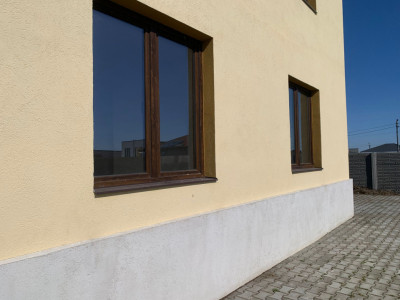 Duplex apartamentat – 2 apartamente cu 3 camere fiecare – Mosnita Veche imagine mica 13, foxfort.ro