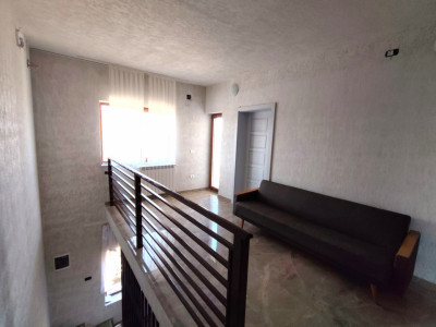 Casa de vanzare, tip duplex, in Sannicolau Mare - confort si liniste imagine mica 10, foxfort.ro