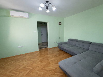 Apartament 4 camere, etaj 4, semidecomandat - Vlaicu, Arad imagine mica 4, foxfort.ro
