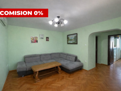 Apartament 4 camere, etaj 4, semidecomandat - Vlaicu, Arad