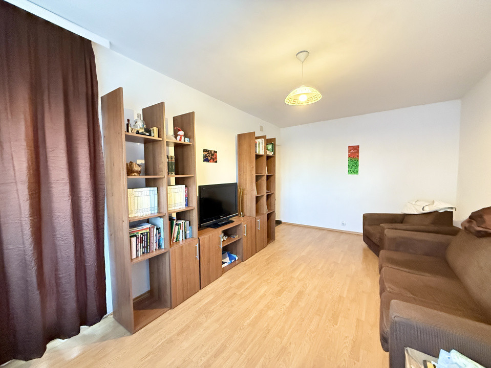 Apartament cu 3 camere de vanzare in Timisoara, zona Torontalului 3, foxfort.ro