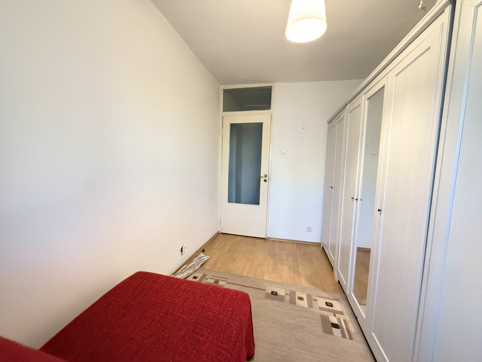Apartament cu 3 camere de vanzare in Timisoara, zona Torontalului 6, foxfort.ro