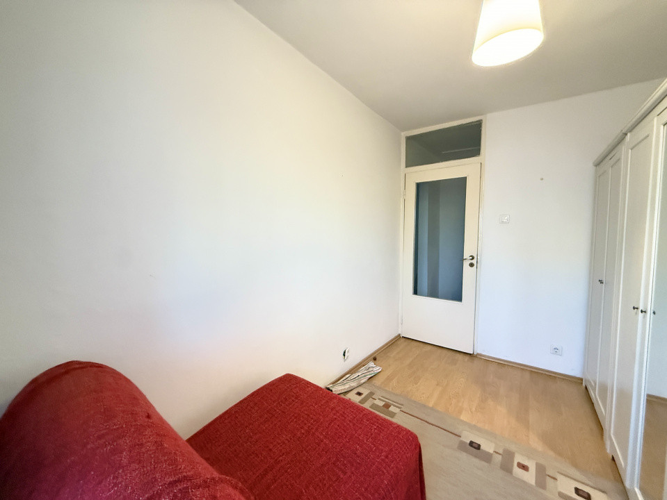 Apartament cu 3 camere de vanzare in Timisoara, zona Torontalului 7, foxfort.ro