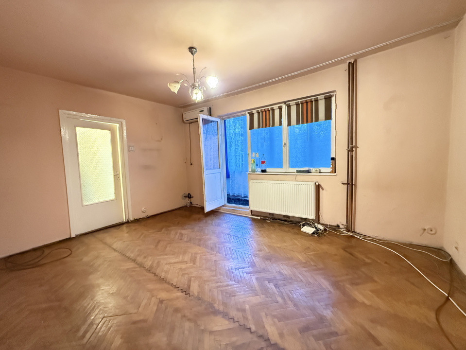Apartament cu 2 camere de vanzare in Timisoara, zona Cetatii 4, foxfort.ro