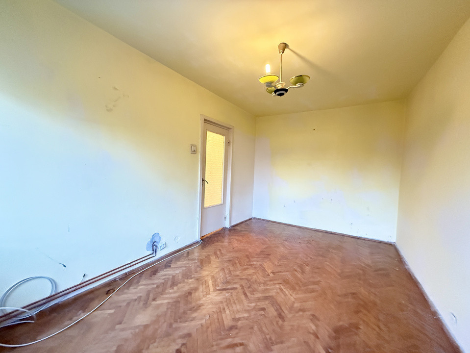 Apartament cu 2 camere de vanzare in Timisoara, zona Cetatii 12, foxfort.ro