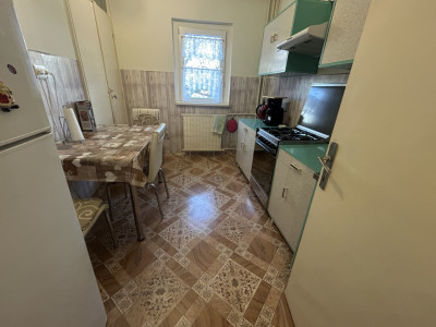 Apartament cu 3 camere de vanzare - Girocului imagine mica 3, foxfort.ro