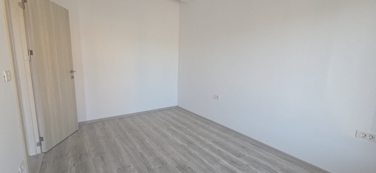 Duplex spatios, 385 mp teren, aproape de M City Mall - Mosnita Noua 14, foxfort.ro