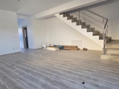 Duplex spatios, 385 mp teren, aproape de M City Mall - Mosnita Noua