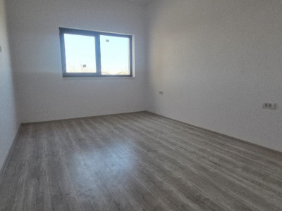 Duplex spatios, 385 mp teren, aproape de M City Mall - Mosnita Noua imagine mica 10, foxfort.ro