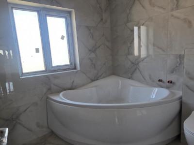 Duplex spatios, 385 mp teren, aproape de M City Mall - Mosnita Noua imagine mica 15, foxfort.ro