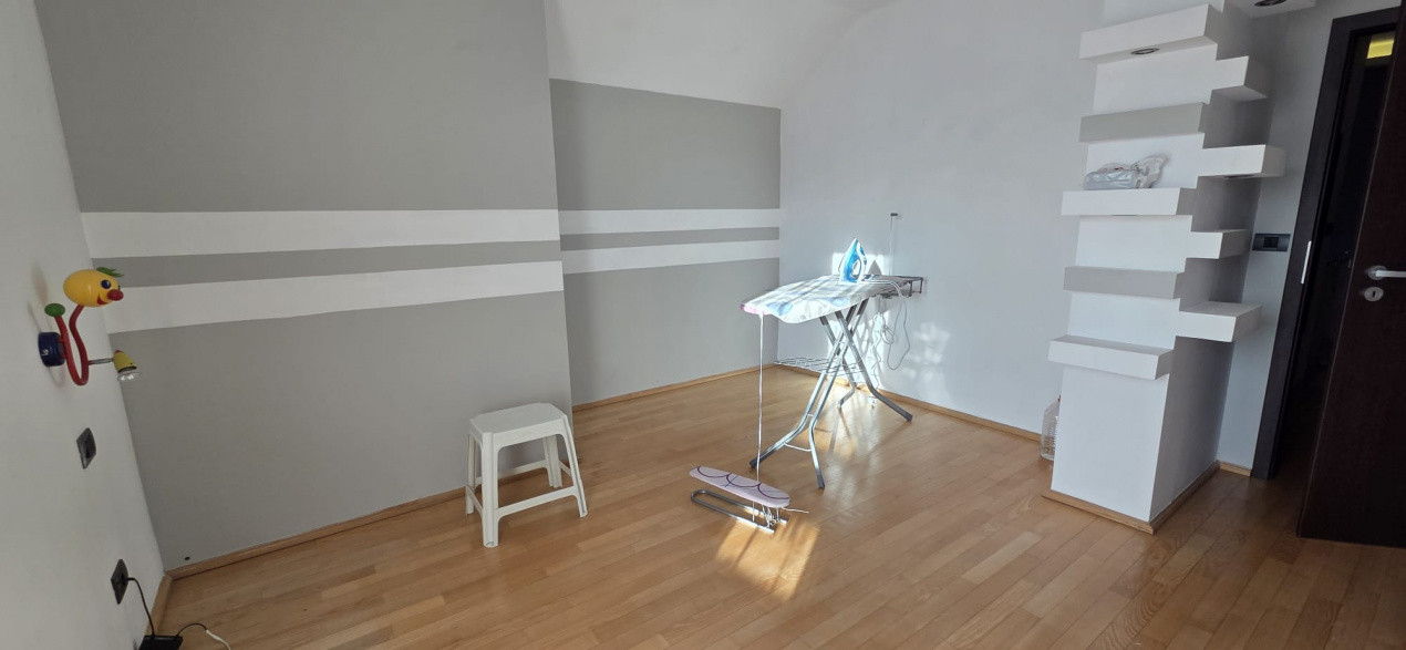 Casa individuala spatioasa, teren 614 mp - aproape de Lidl 9, foxfort.ro