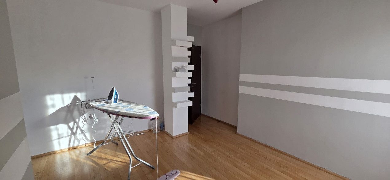 Casa individuala spatioasa, teren 614 mp - aproape de Lidl 10, foxfort.ro