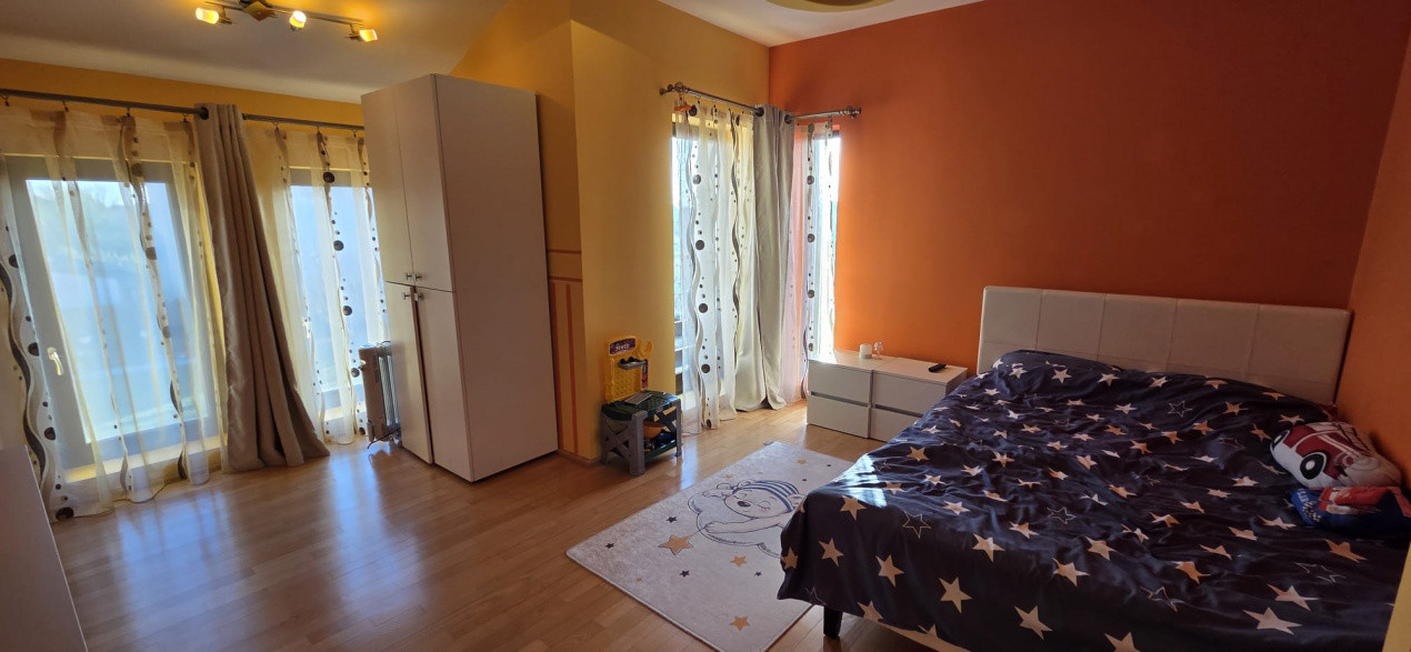 Casa individuala spatioasa, teren 614 mp - aproape de Lidl 11, foxfort.ro