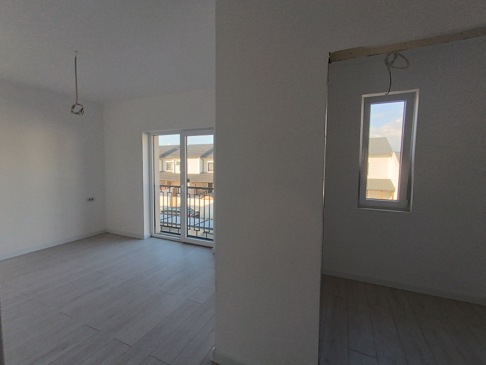 Duplex 4 camere si teren de 250 mp Chisoda 1, foxfort.ro