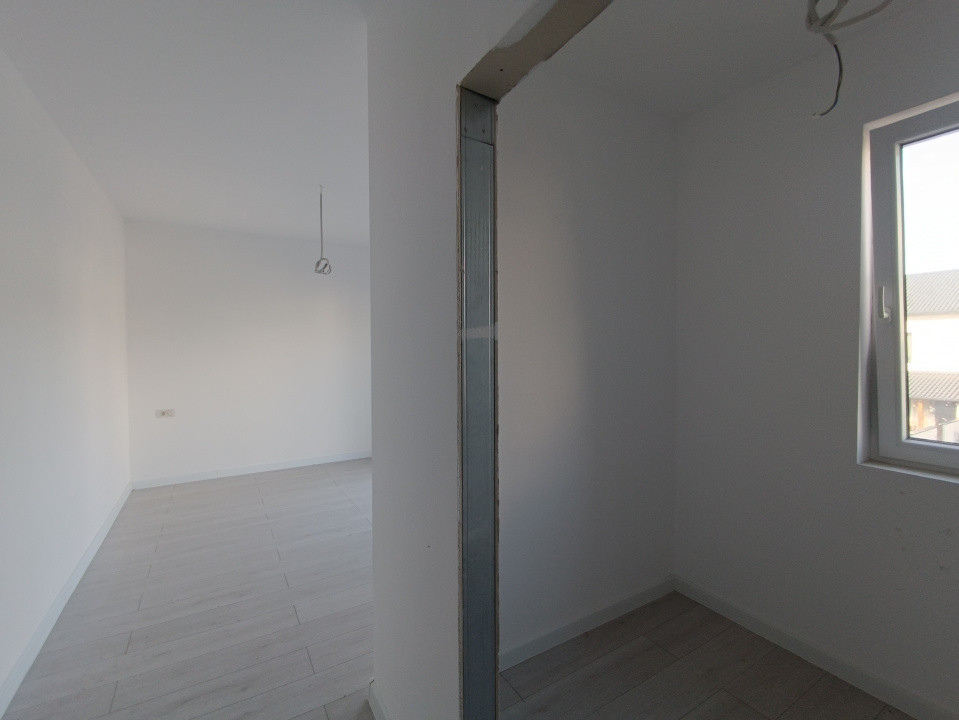 Duplex 4 camere si teren de 250 mp Chisoda 7, foxfort.ro