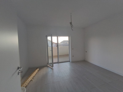 Duplex 4 camere si teren de 250 mp Chisoda imagine mica 5, foxfort.ro