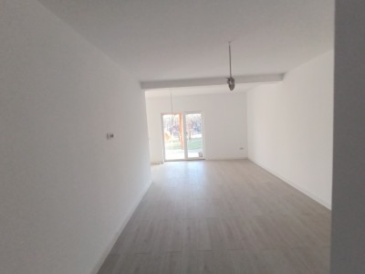 Duplex 4 camere si teren de 250 mp Chisoda imagine mica 12, foxfort.ro