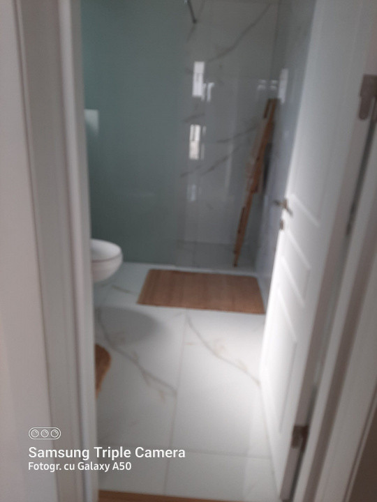 Casa individuala cu 4 camere de vanzare in localitatea Giroc 5, foxfort.ro