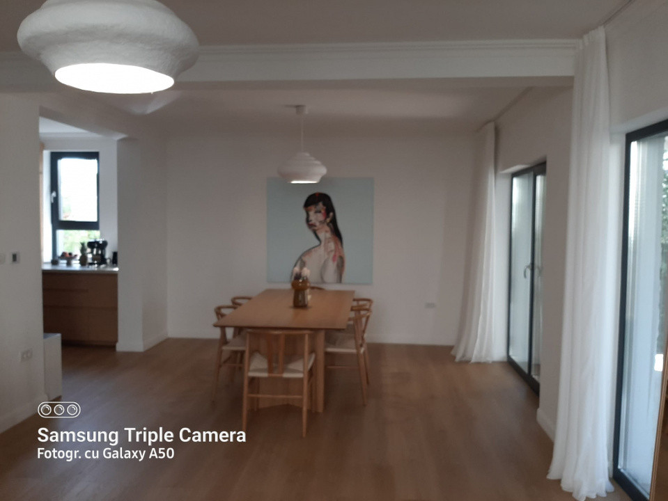 Casa individuala cu 4 camere de vanzare in localitatea Giroc 6, foxfort.ro